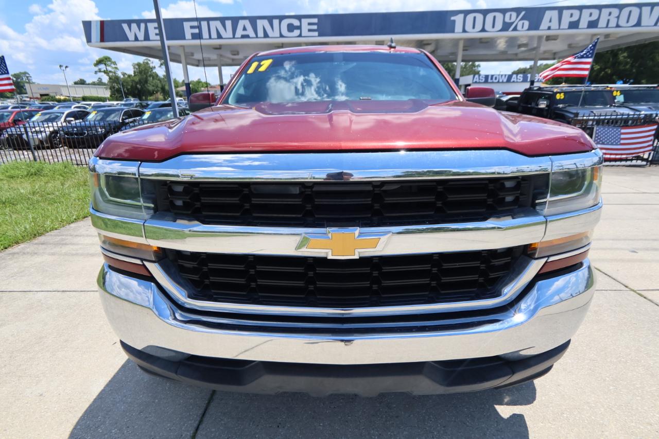 Chevrolet Silverado 1500 2WD Crew Cab 143.5" LT w/1LT 2017