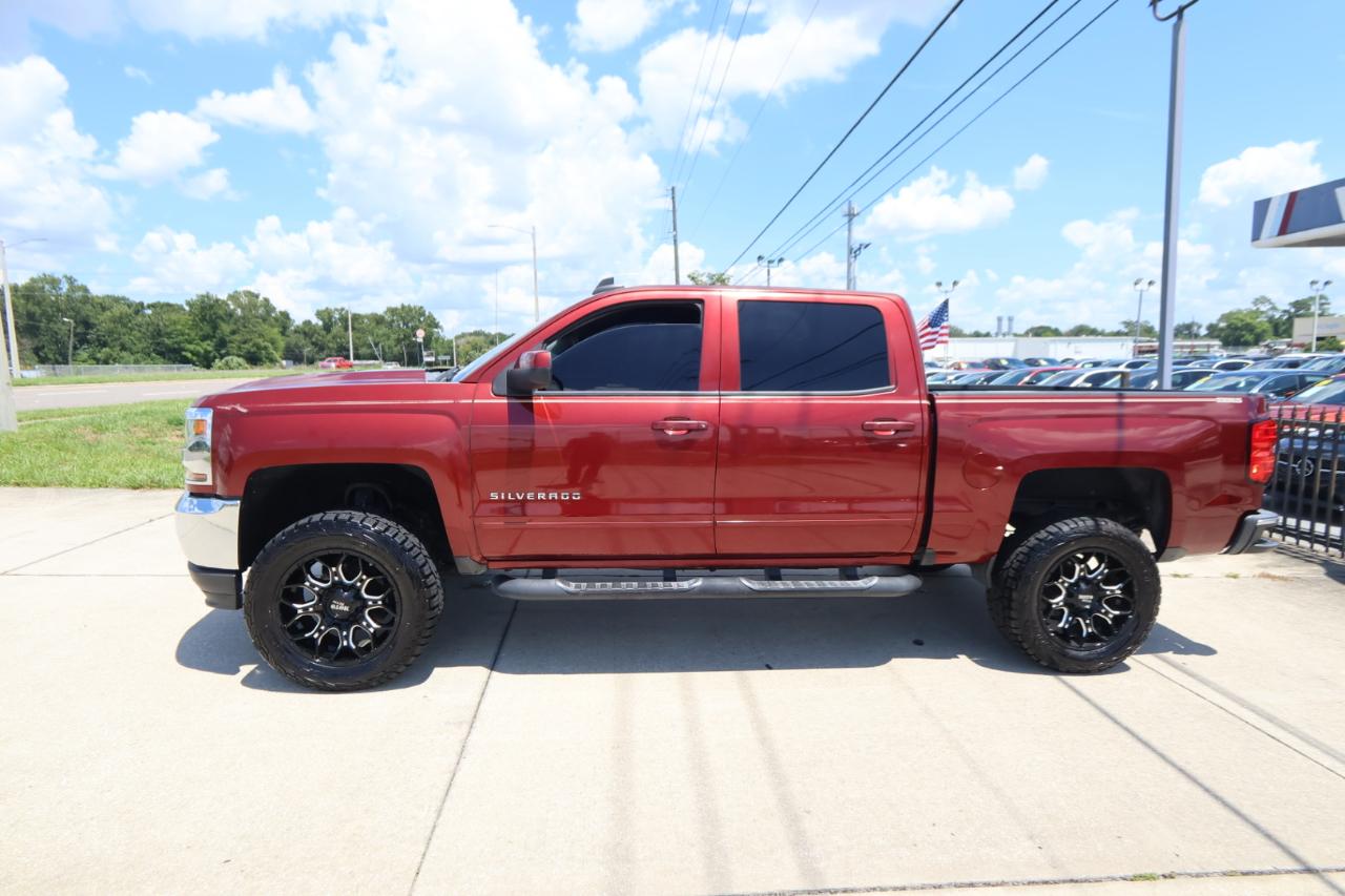 Chevrolet Silverado 1500 2WD Crew Cab 143.5" LT w/1LT 2017