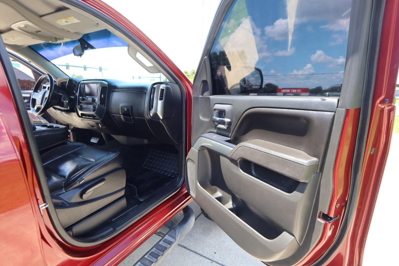 Chevrolet Silverado 1500 2WD Crew Cab 143.5" LT w/1LT 2017