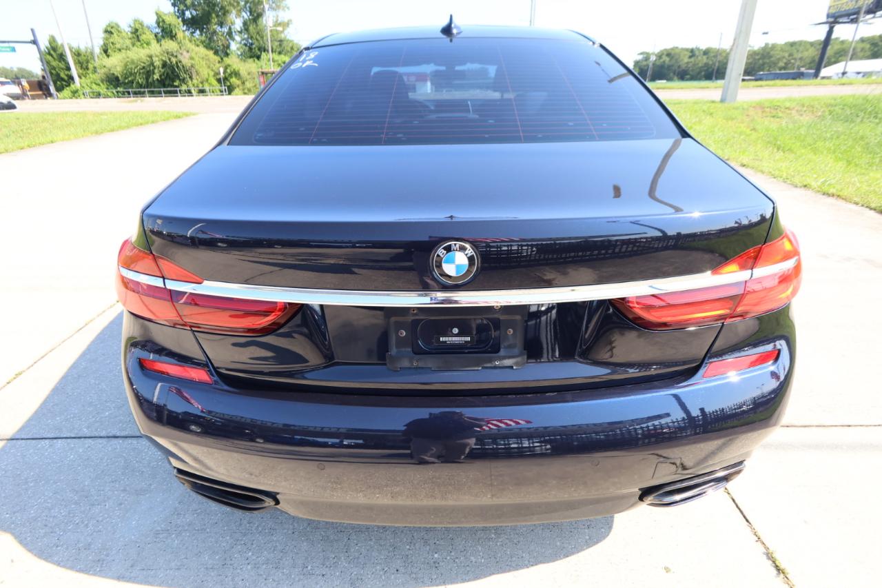 BMW 7 Series 740i Sedan 2019