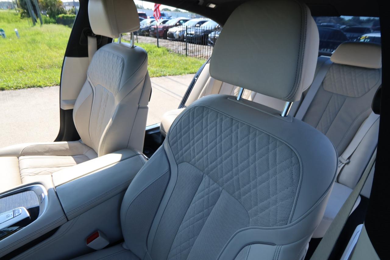 BMW 7 Series 740i Sedan 2019