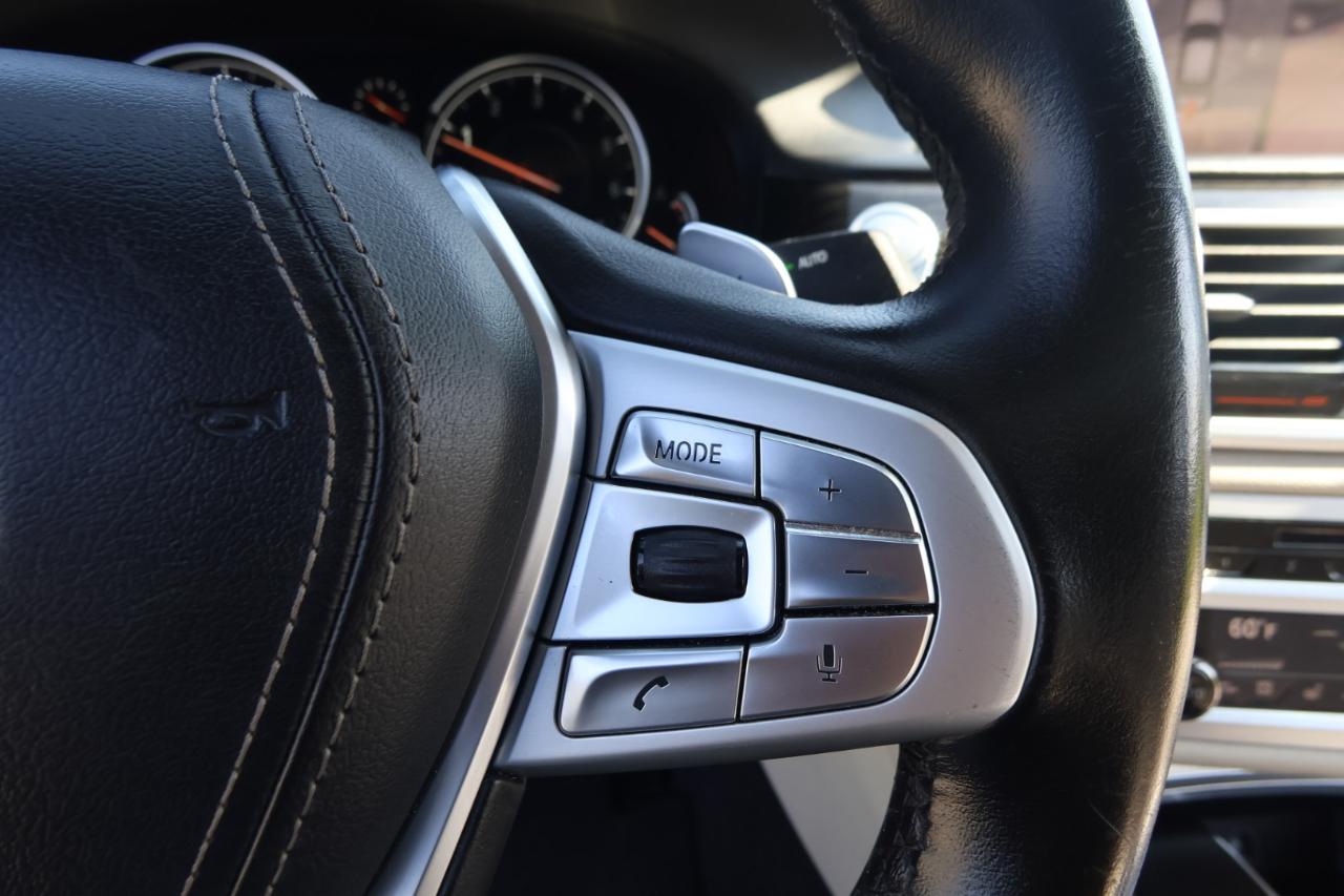 BMW 7 Series 740i Sedan 2019