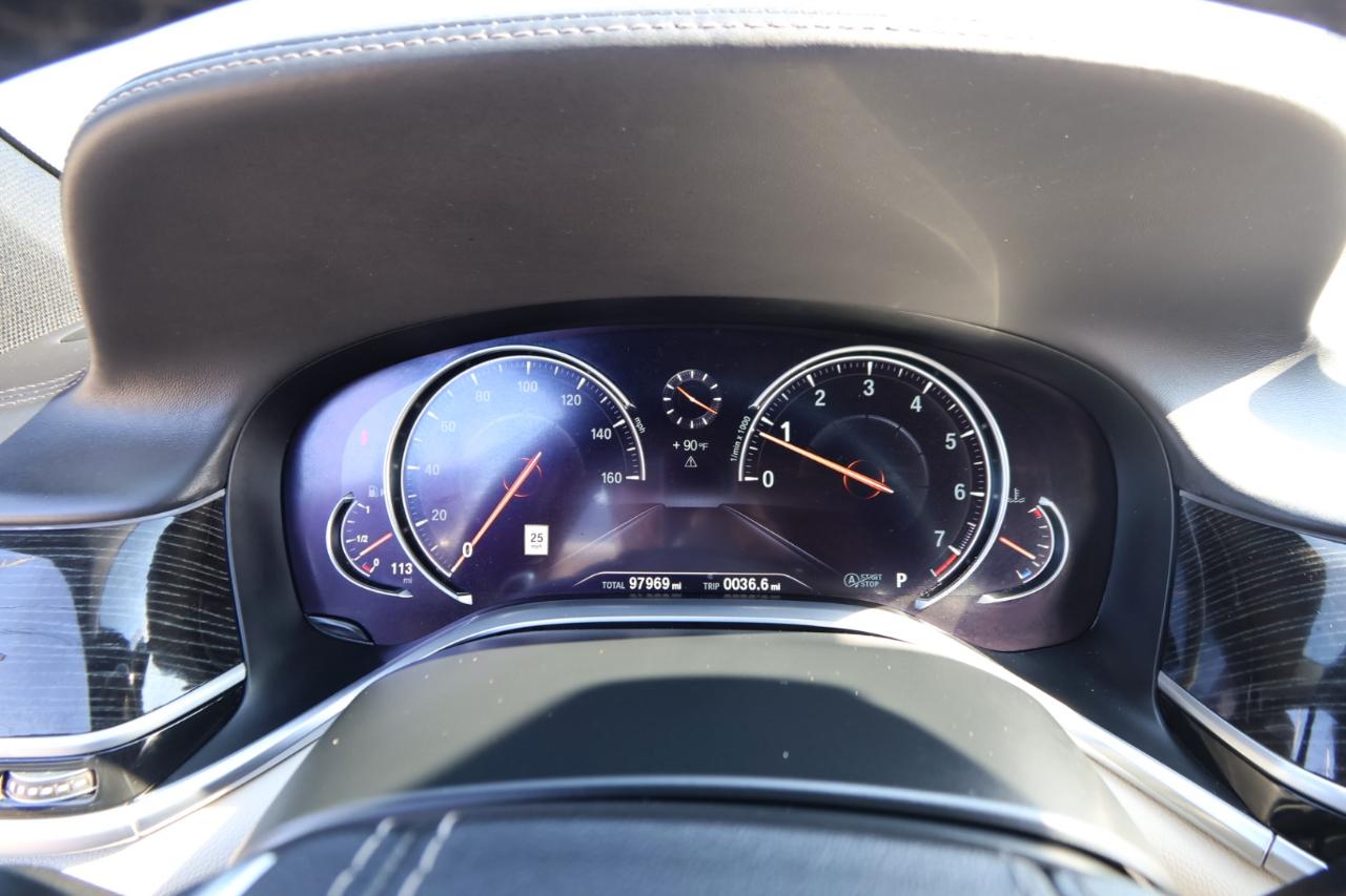 BMW 7 Series 740i Sedan 2019