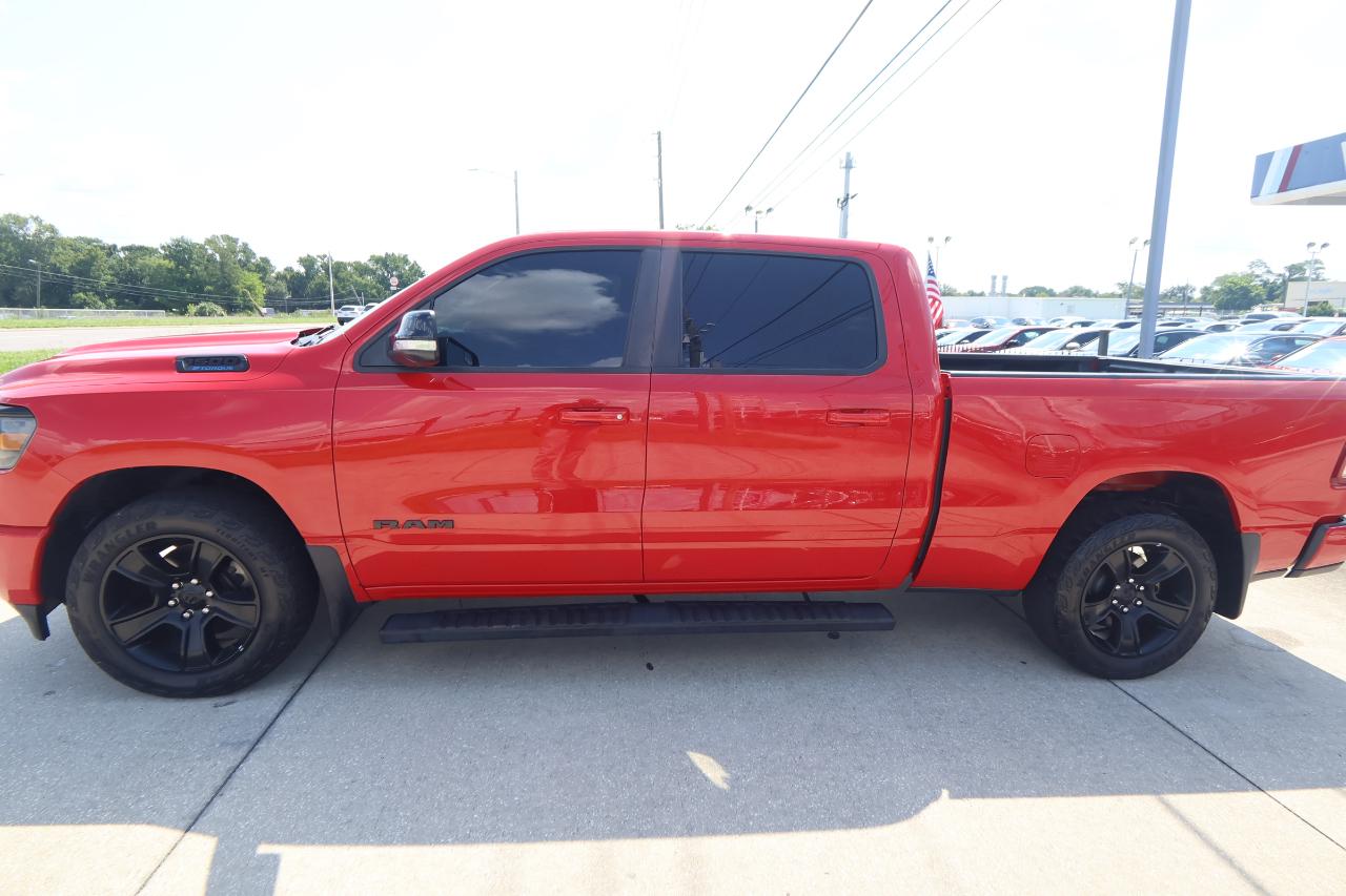 RAM 1500 Big Horn 4x2 Crew Cab 6'4" Box 2021