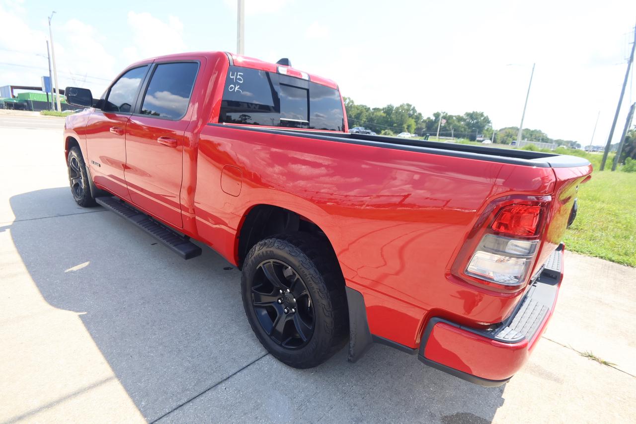 RAM 1500 Big Horn 4x2 Crew Cab 6'4" Box 2021