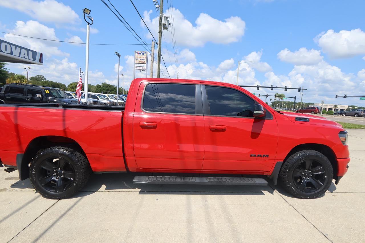 RAM 1500 Big Horn 4x2 Crew Cab 6'4" Box 2021