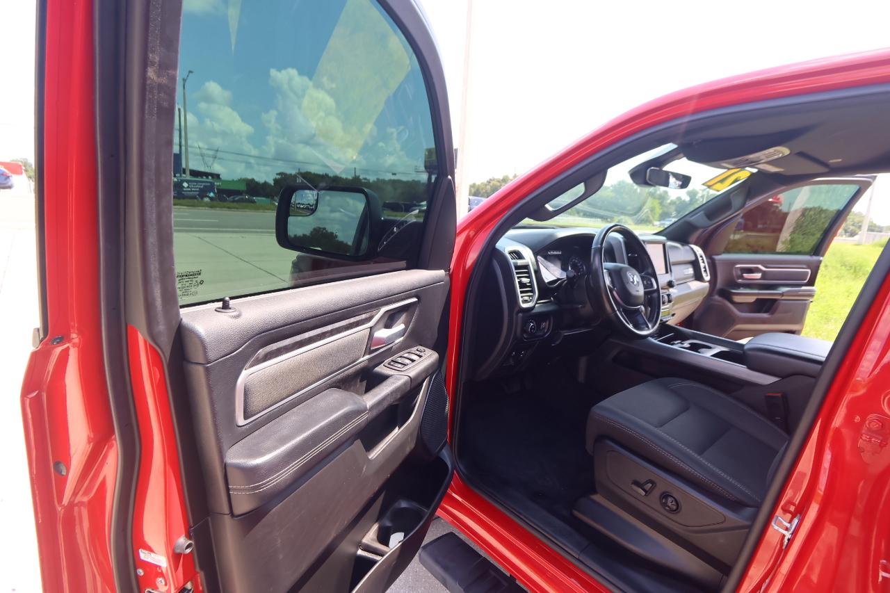 RAM 1500 Big Horn 4x2 Crew Cab 6'4" Box 2021