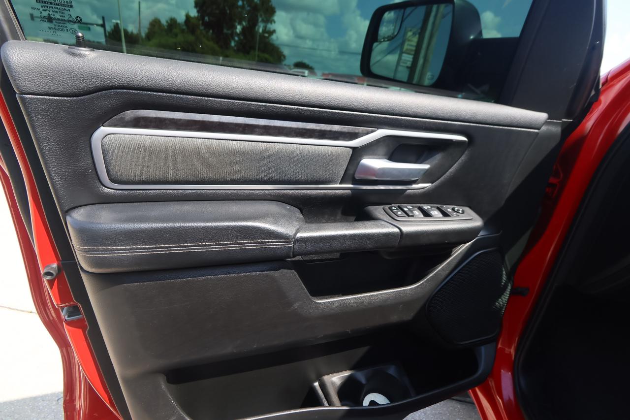 RAM 1500 Big Horn 4x2 Crew Cab 6'4" Box 2021