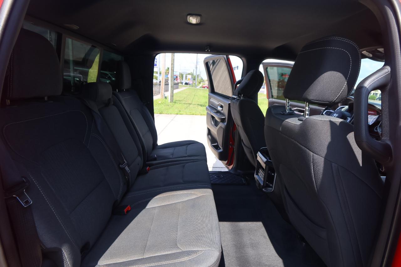 RAM 1500 Big Horn 4x2 Crew Cab 6'4" Box 2021