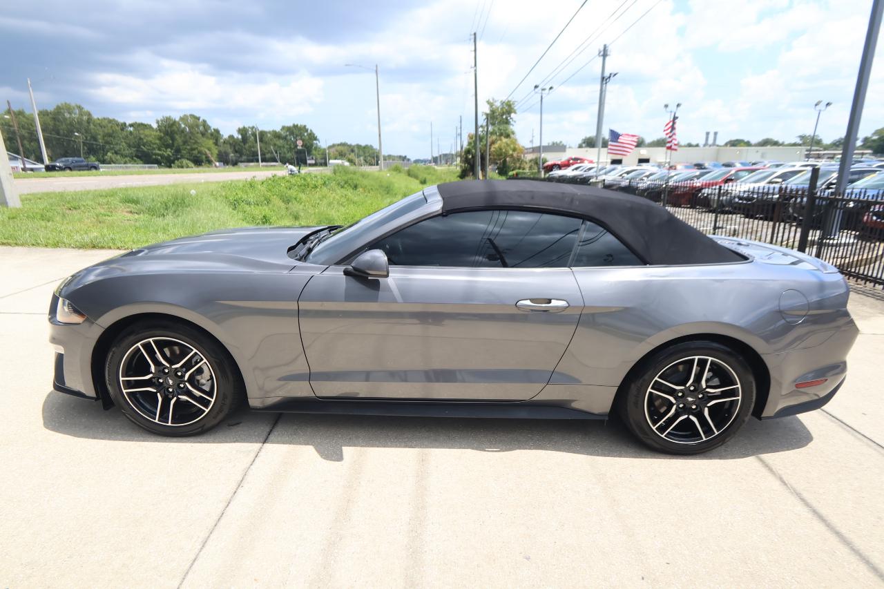 Ford Mustang EcoBoost Convertible 2023