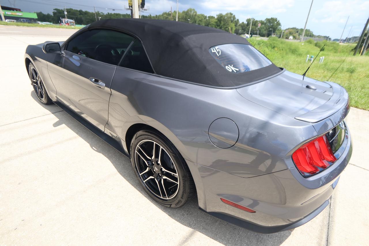 Ford Mustang EcoBoost Convertible 2023
