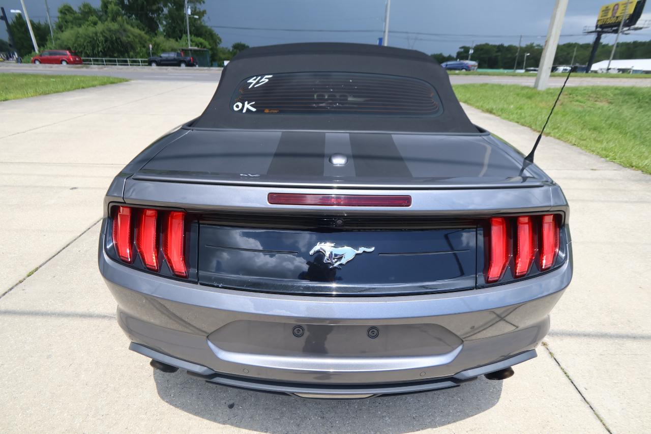 Ford Mustang EcoBoost Convertible 2023