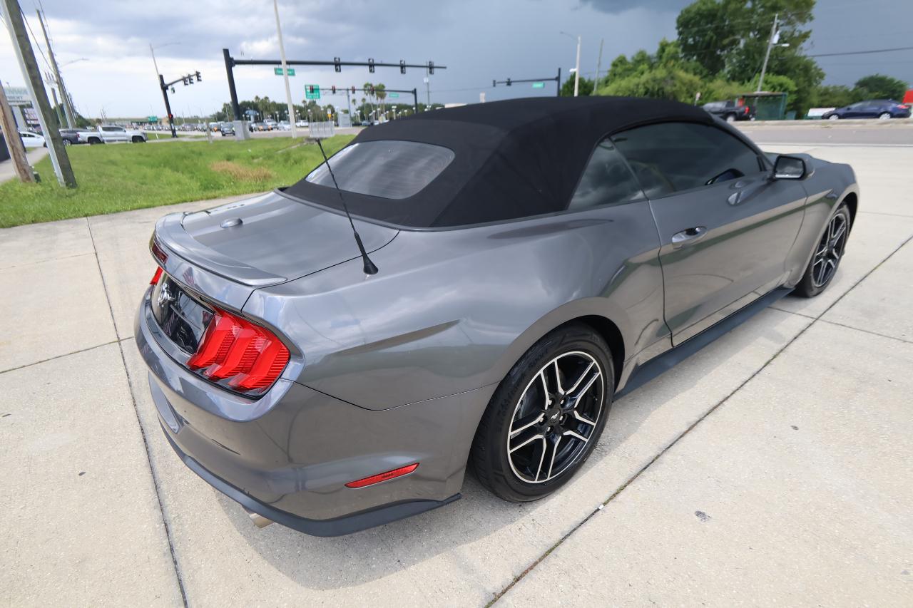 Ford Mustang EcoBoost Convertible 2023