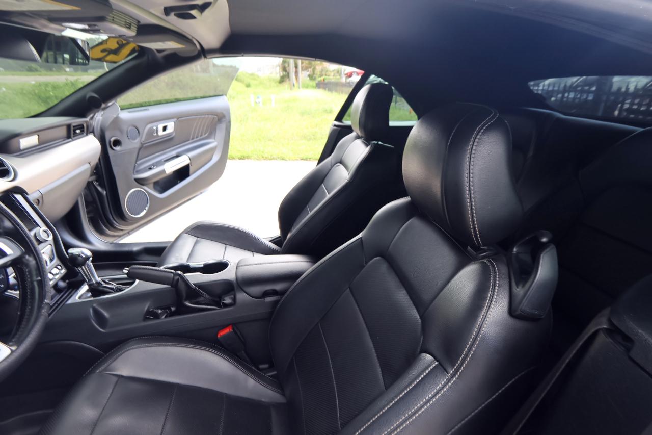 Ford Mustang EcoBoost Convertible 2023