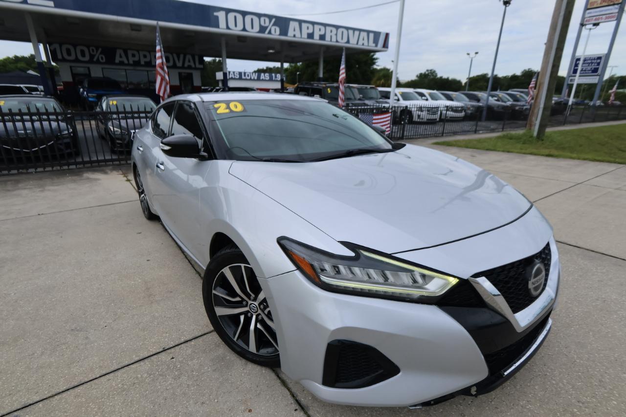 Nissan Maxima SV 3.5L 2020