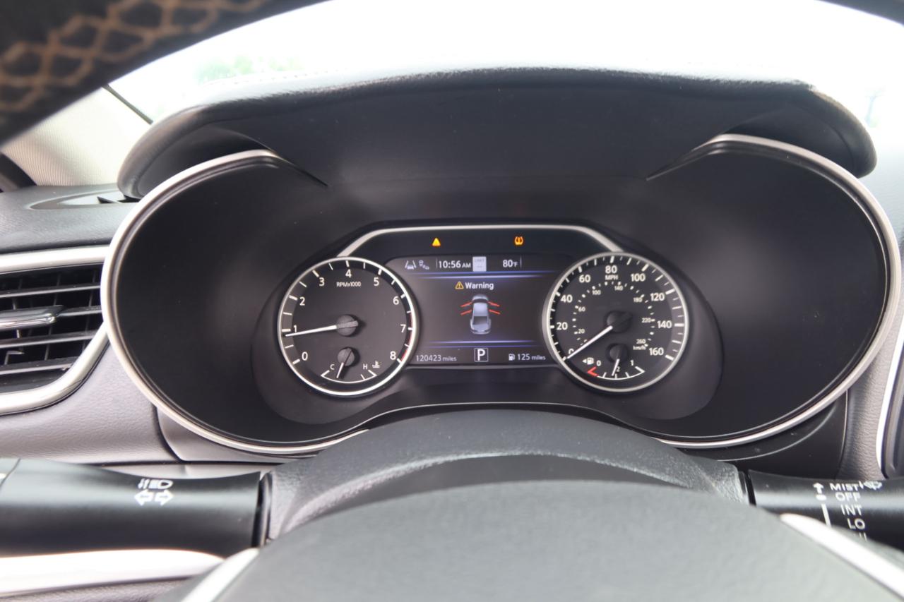 Nissan Maxima SV 3.5L 2020