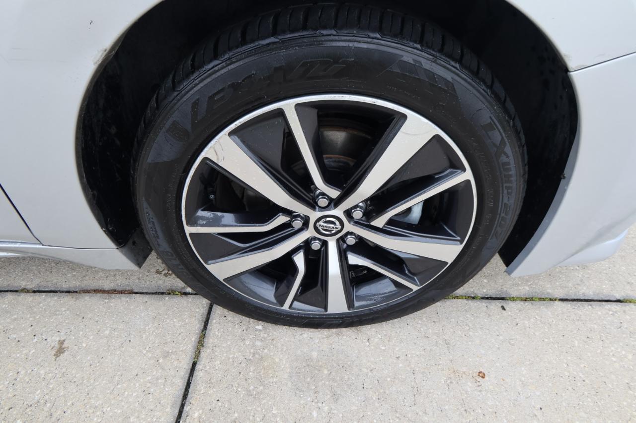 Nissan Maxima SV 3.5L 2020