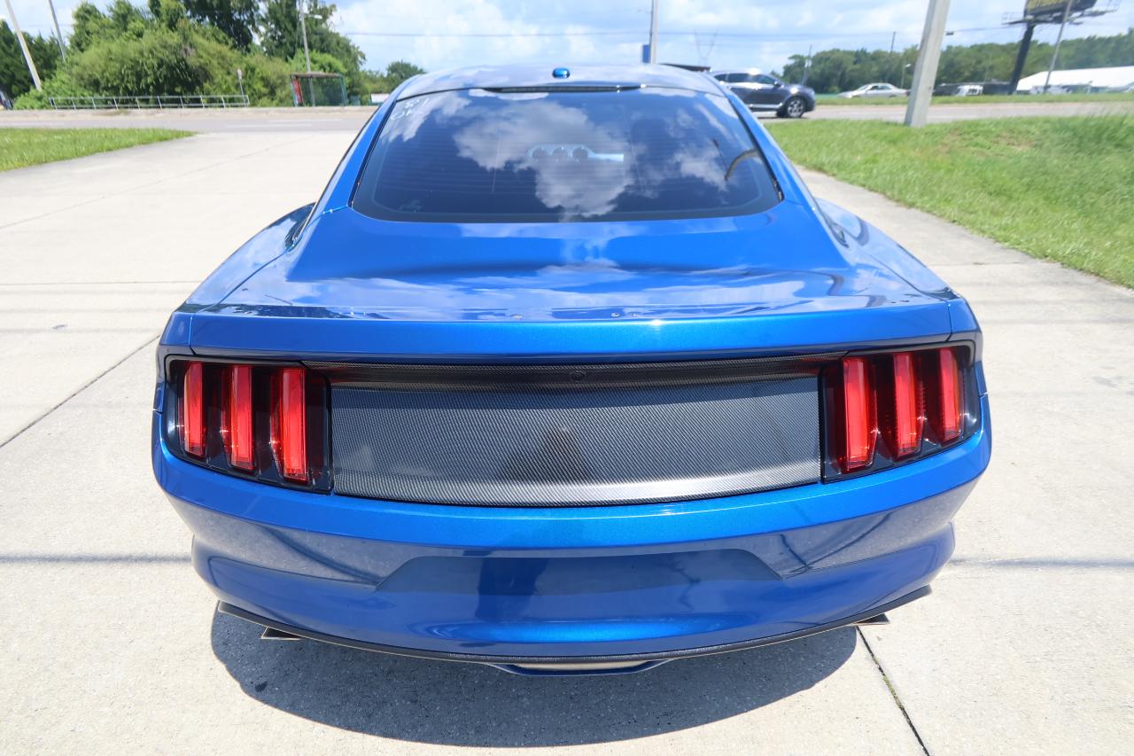 Ford Mustang GT Fastback 2017