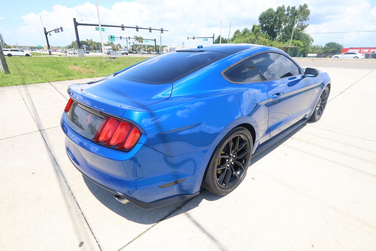Ford Mustang GT Fastback 2017