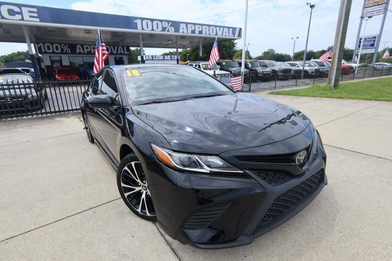 Toyota Camry XLE Auto (Natl) 2018