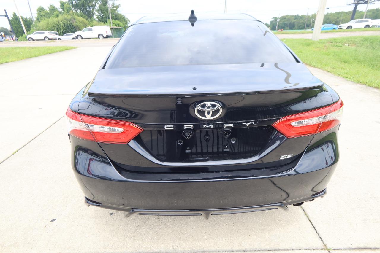 Toyota Camry XLE Auto (Natl) 2018
