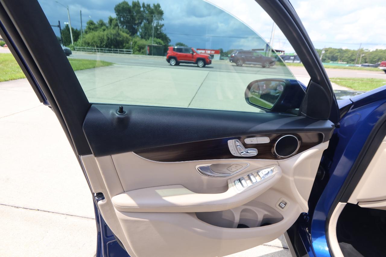 Mercedes-Benz GLC GLC 300 SUV 2019