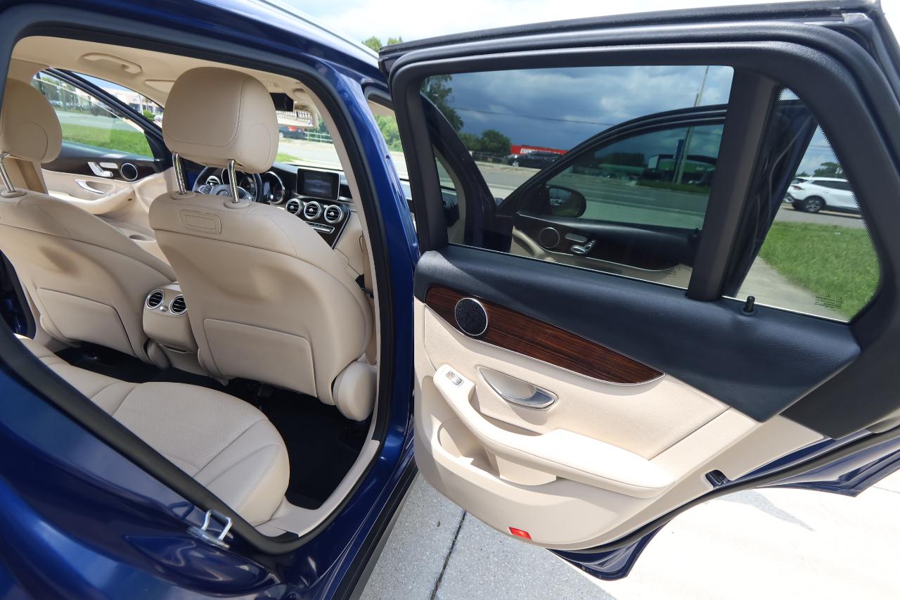 Mercedes-Benz GLC GLC 300 SUV 2019