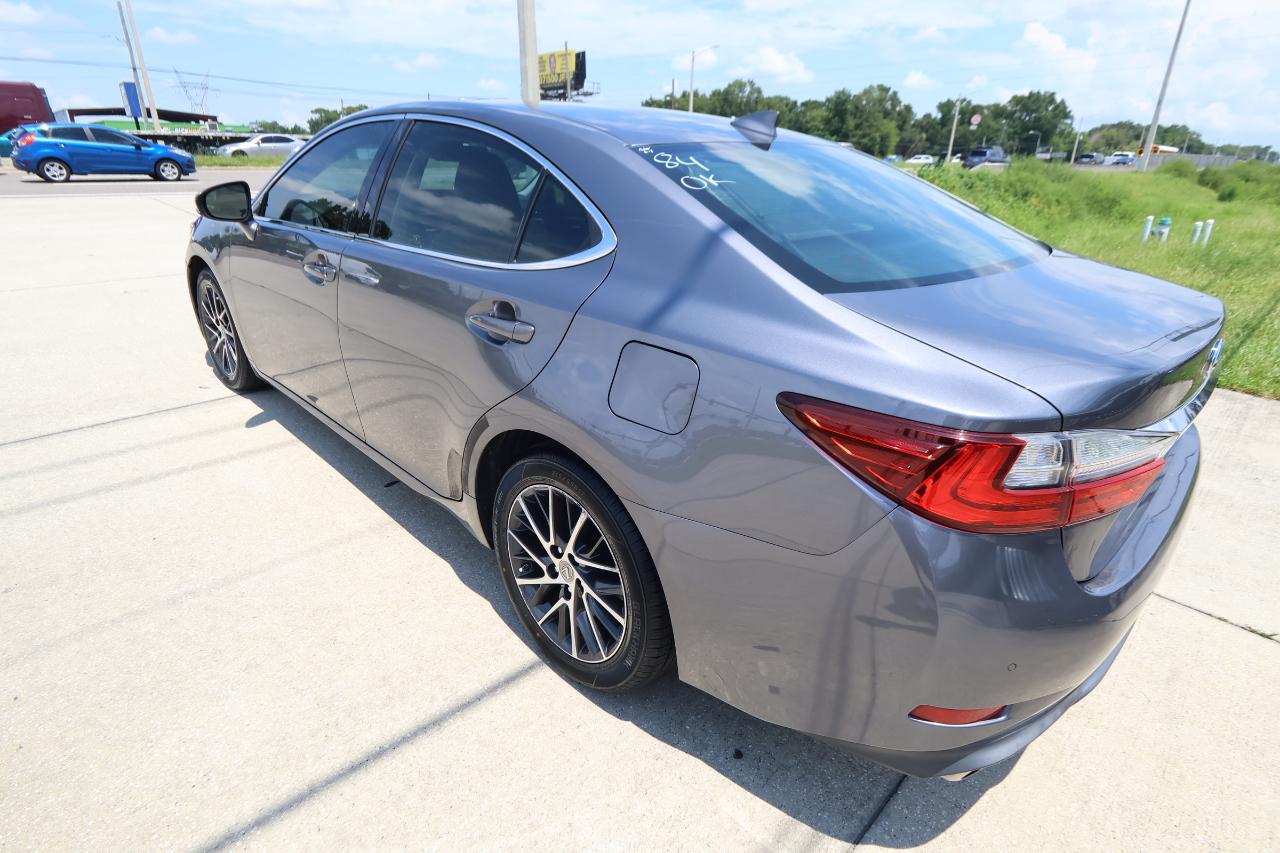 Lexus ES ES 350 FWD 2017