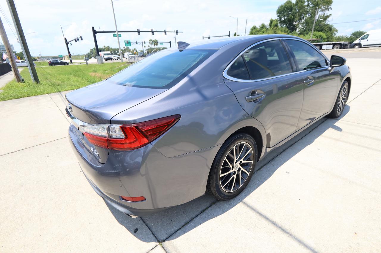 Lexus ES ES 350 FWD 2017