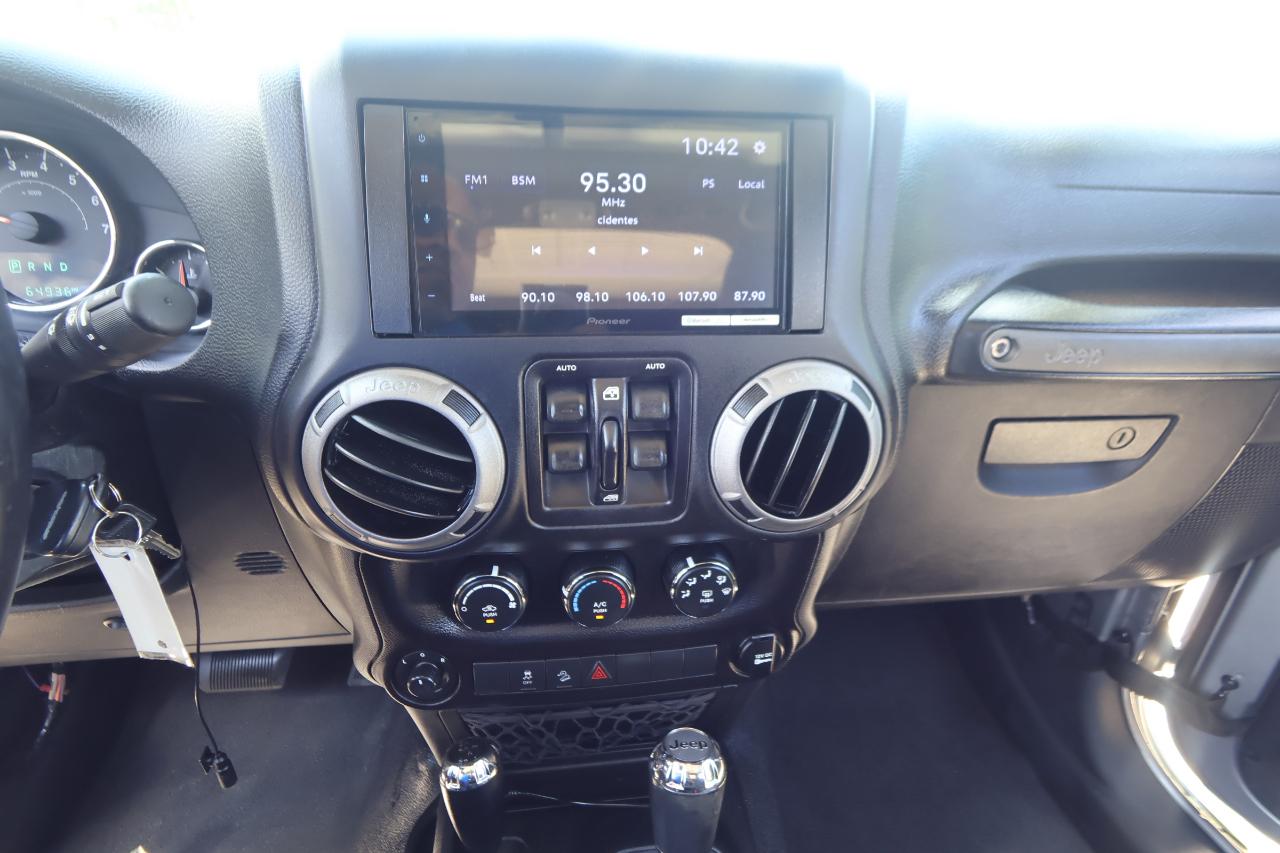 Jeep Wrangler Unlimited Sport 4x4 2017