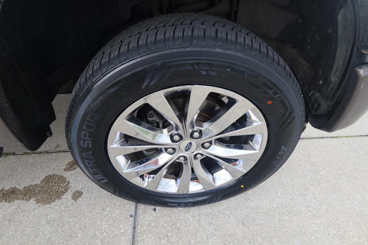 Ford F-150 2WD SuperCrew 157" Lariat 2016