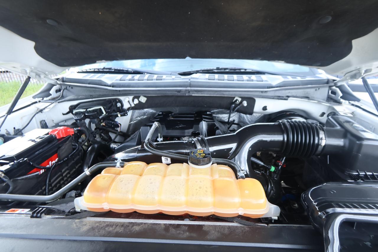 Ford F-150 2WD SuperCrew 157" Lariat 2016