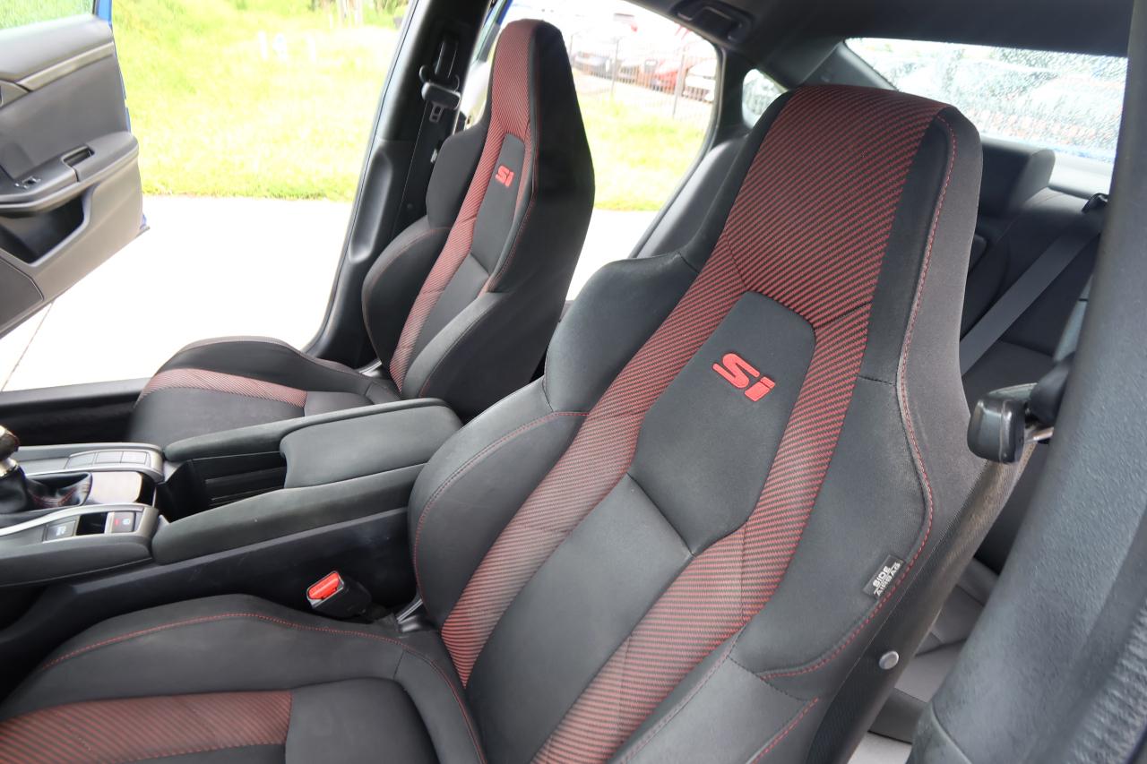 Honda Civic Si Sedan Manual w/Summer Tires 2020