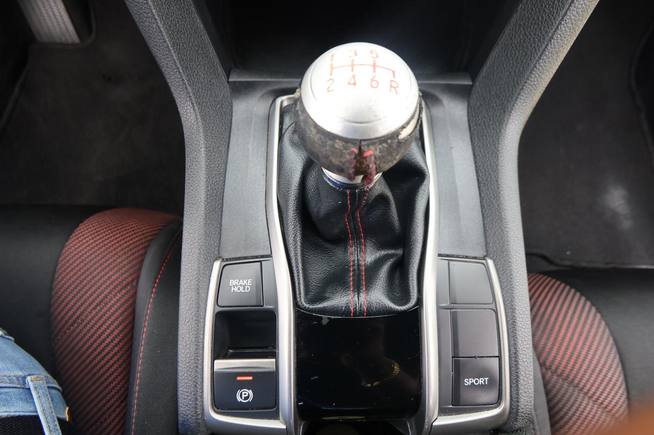 Honda Civic Si Sedan Manual w/Summer Tires 2020