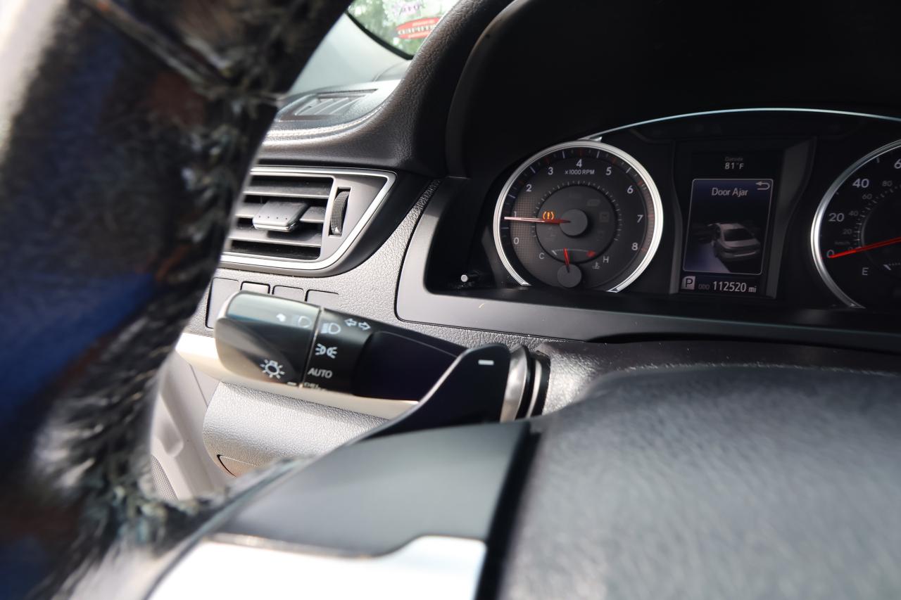 Toyota Camry 4dr Sdn I4 Auto XLE (Natl) 2015