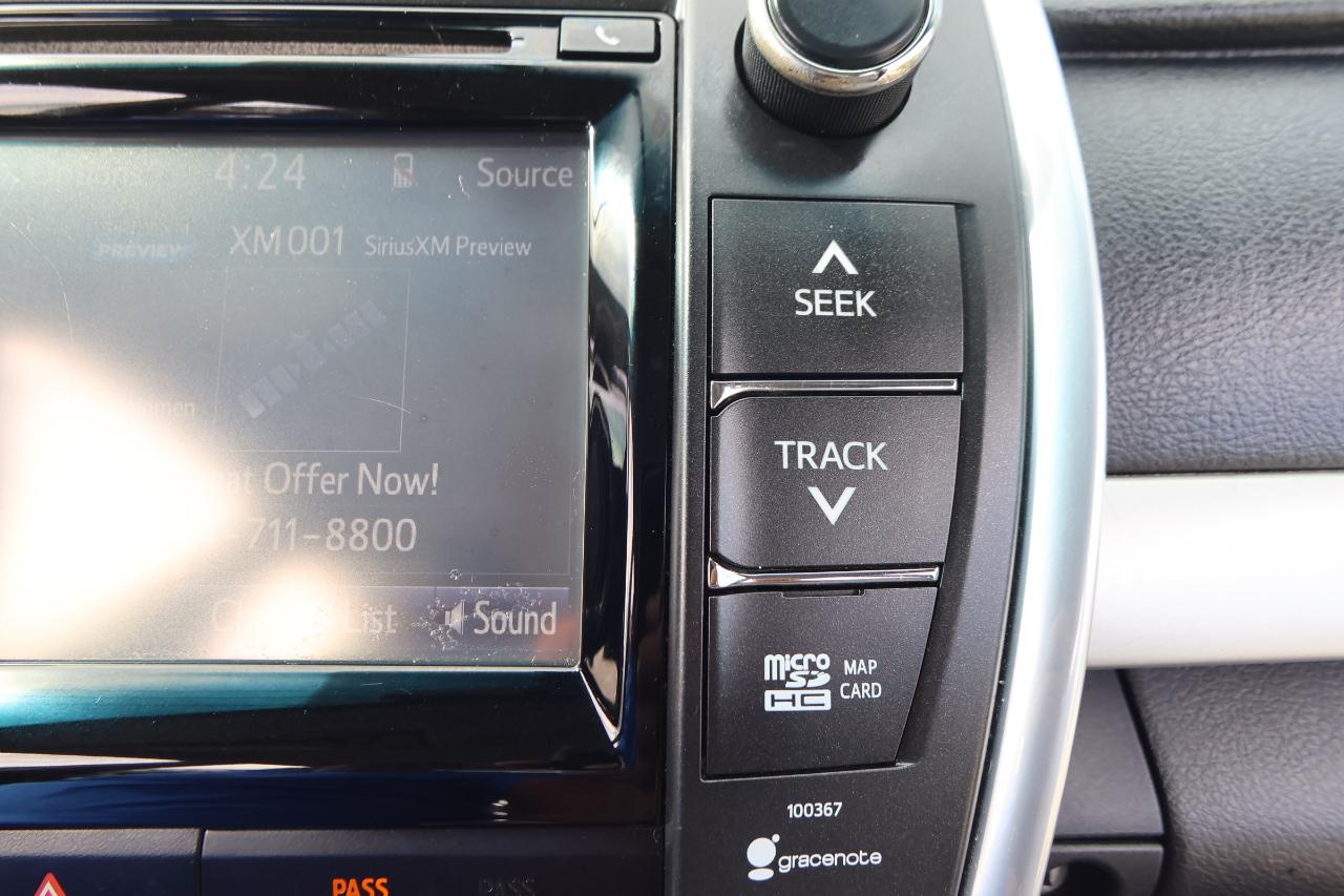Toyota Camry 4dr Sdn I4 Auto XLE (Natl) 2015