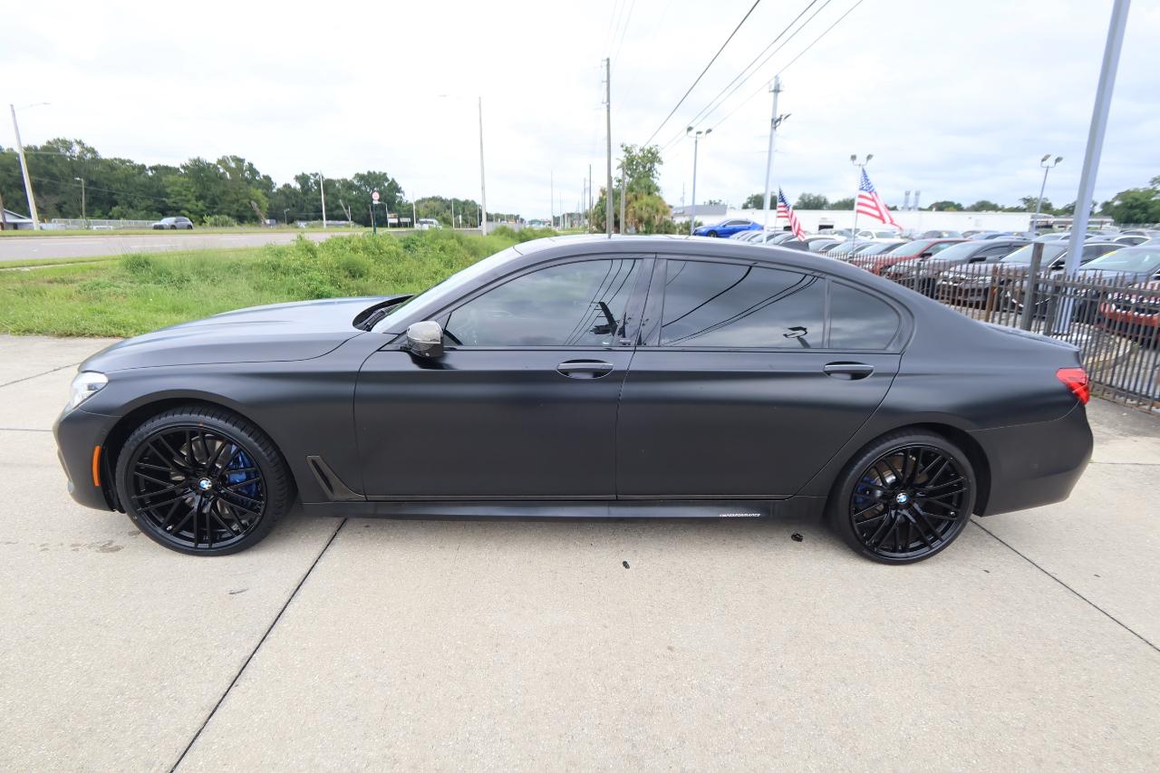 BMW 7 Series 750i Sedan 2017