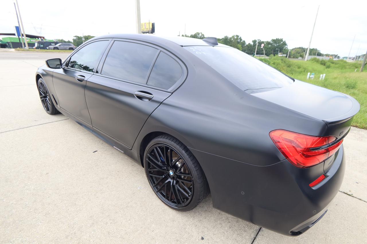 BMW 7 Series 750i Sedan 2017