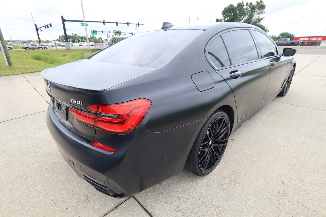 BMW 7 Series 750i Sedan 2017