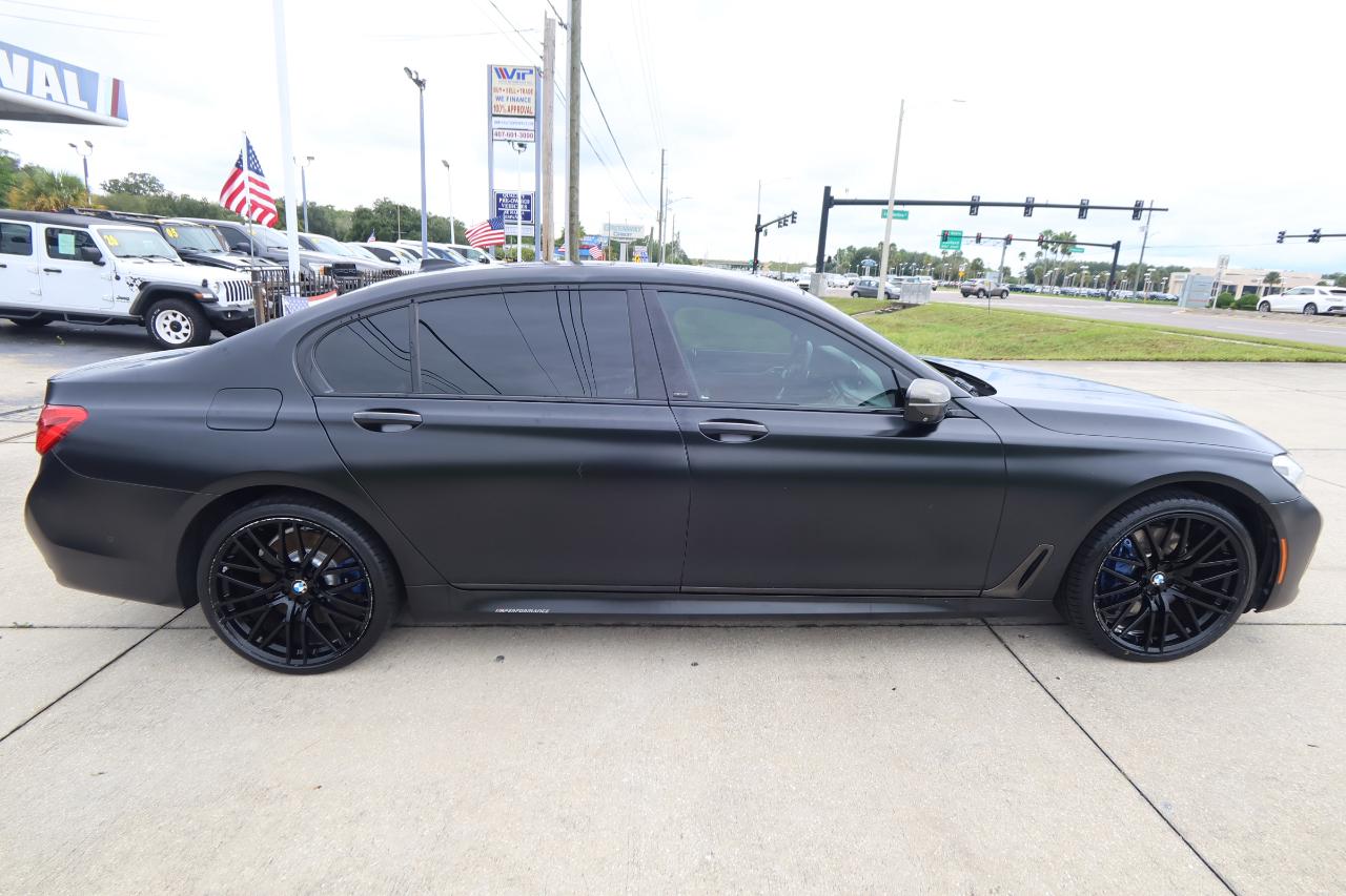 BMW 7 Series 750i Sedan 2017