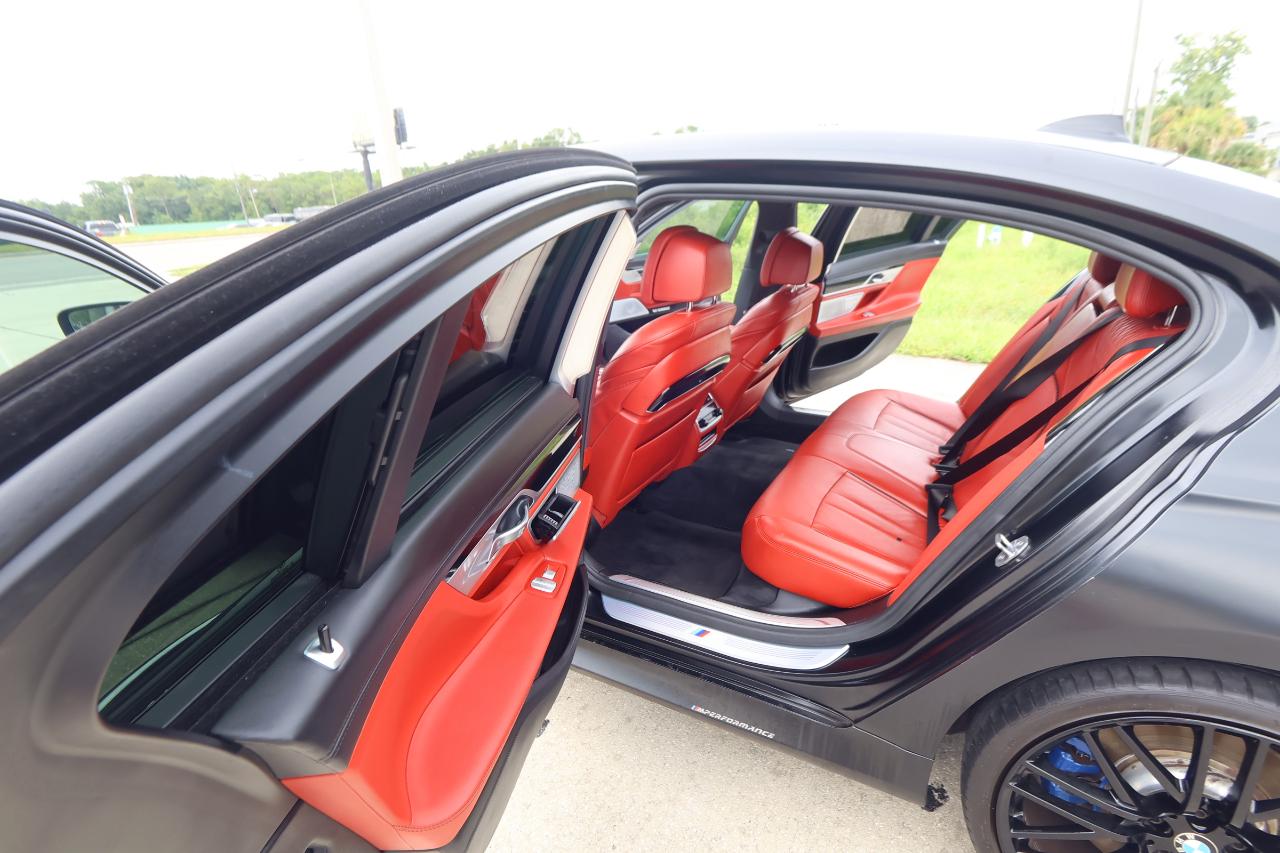 BMW 7 Series 750i Sedan 2017