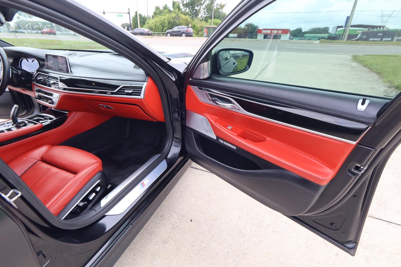 BMW 7 Series 750i Sedan 2017