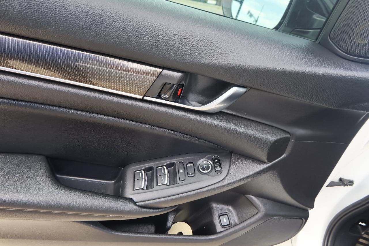 Honda Accord Sedan Sport 2.0T Auto 2022