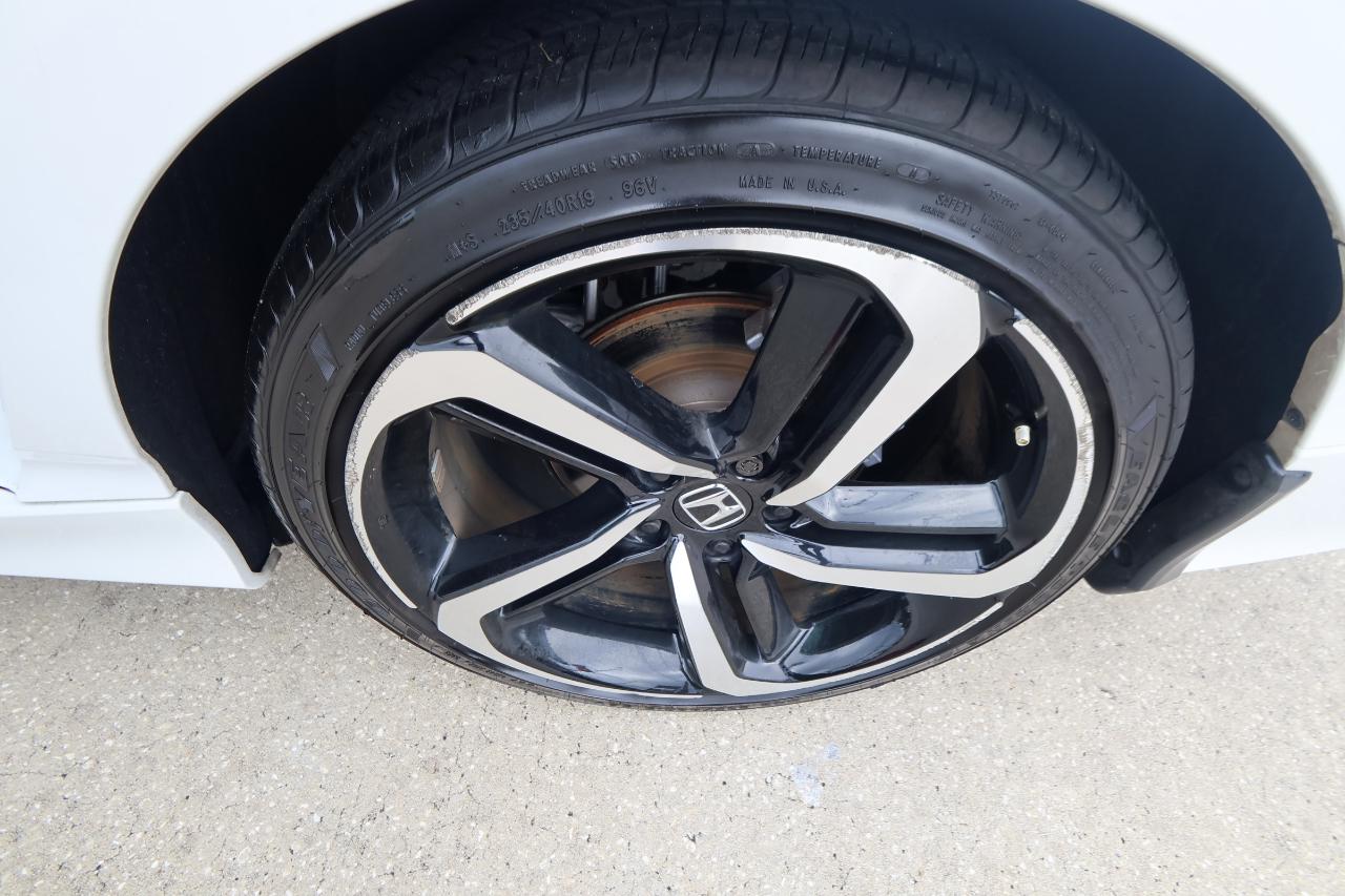 Honda Accord Sedan Sport 2.0T Auto 2022