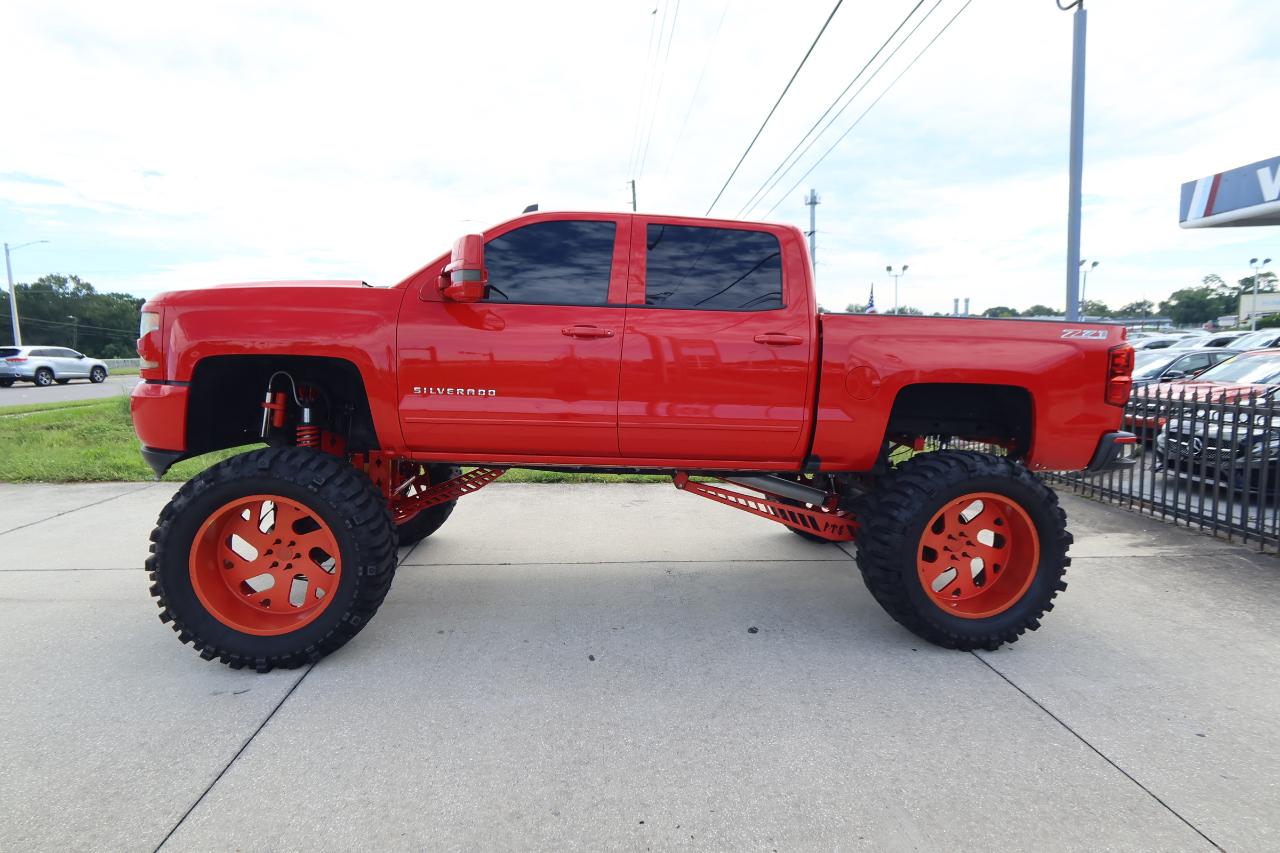 Chevrolet Silverado 1500 4WD Crew Cab 143.5" LT w/2LT 2016