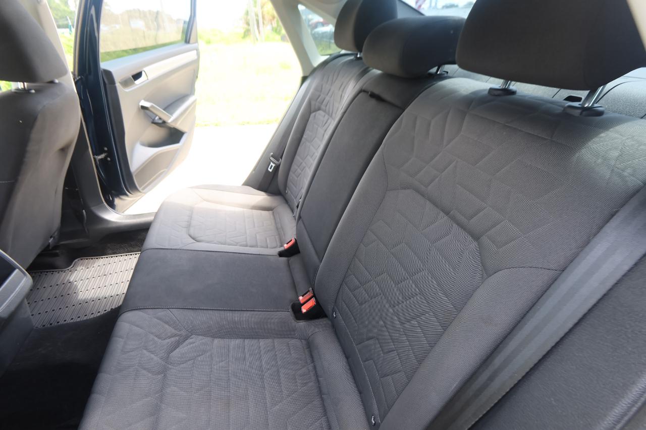 Volkswagen Passat 2.0T S Auto 2021