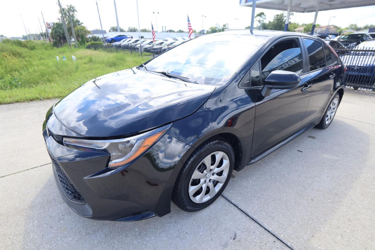 Toyota Corolla LE CVT (Natl) 2021