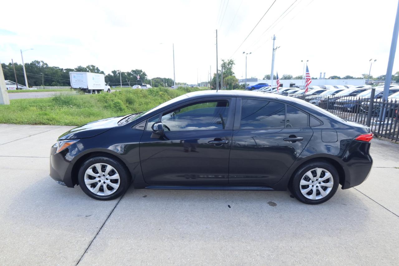 Toyota Corolla LE CVT (Natl) 2021