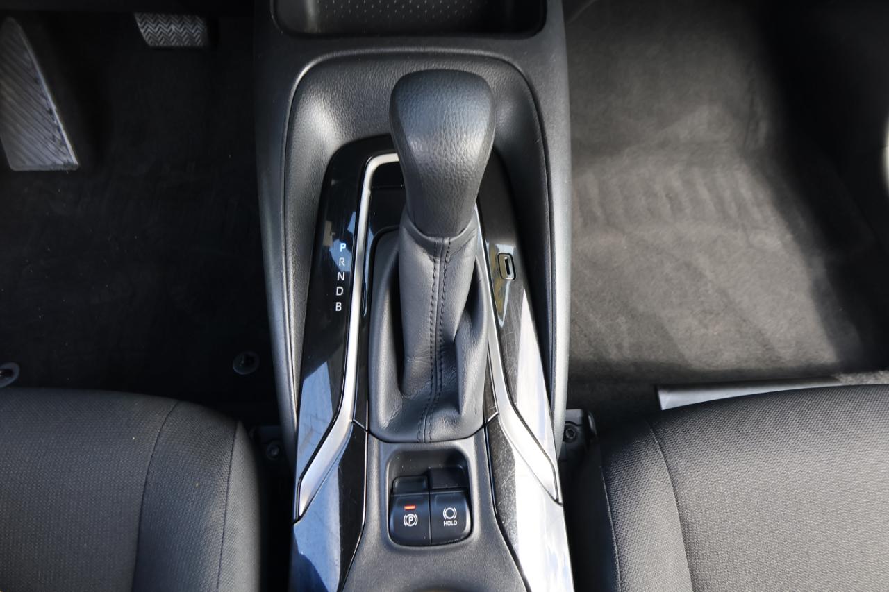 Toyota Corolla LE CVT (Natl) 2021