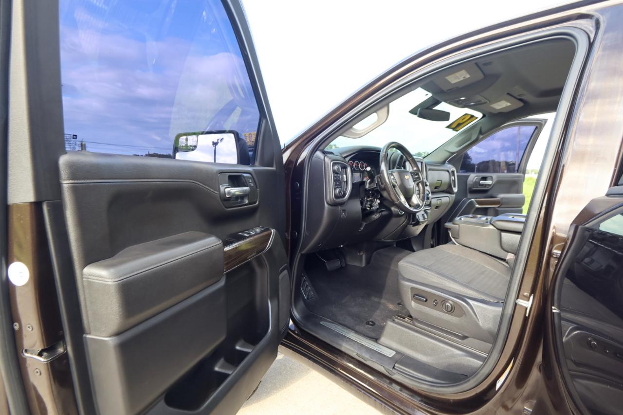 Chevrolet Silverado 1500 4WD Crew Cab 147" LT 2019